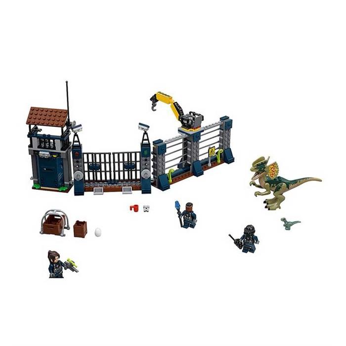 Lego Jurassic World Dilophosaurus Saldırısı 75931