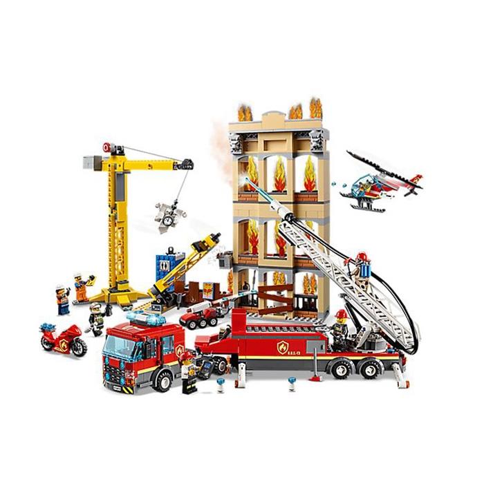 Lego City Şehir Merkezi İtfaiyesi 60216