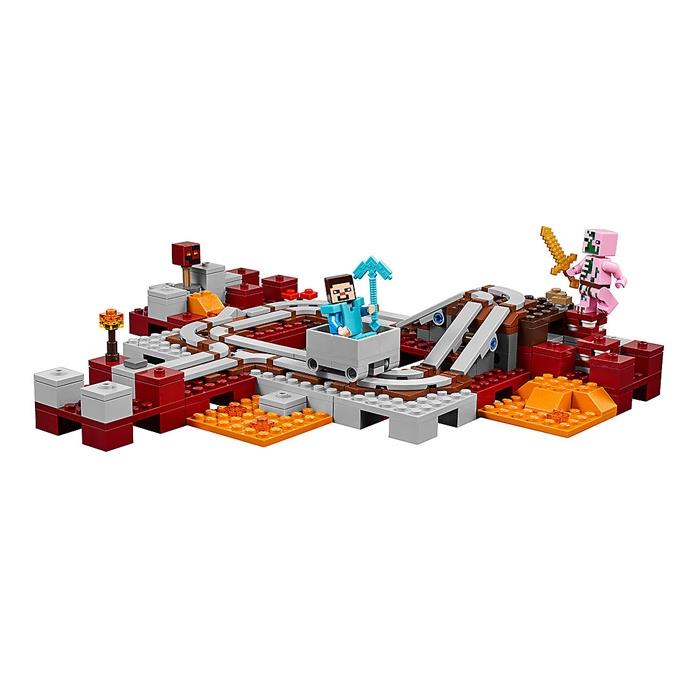Lego Minecraft Nether Demiryolu 21130